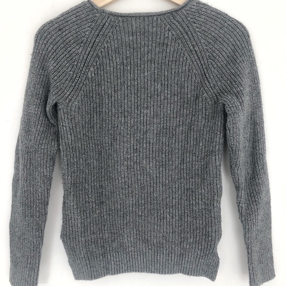 Gap grey knit sweater - Picture 2 of 2